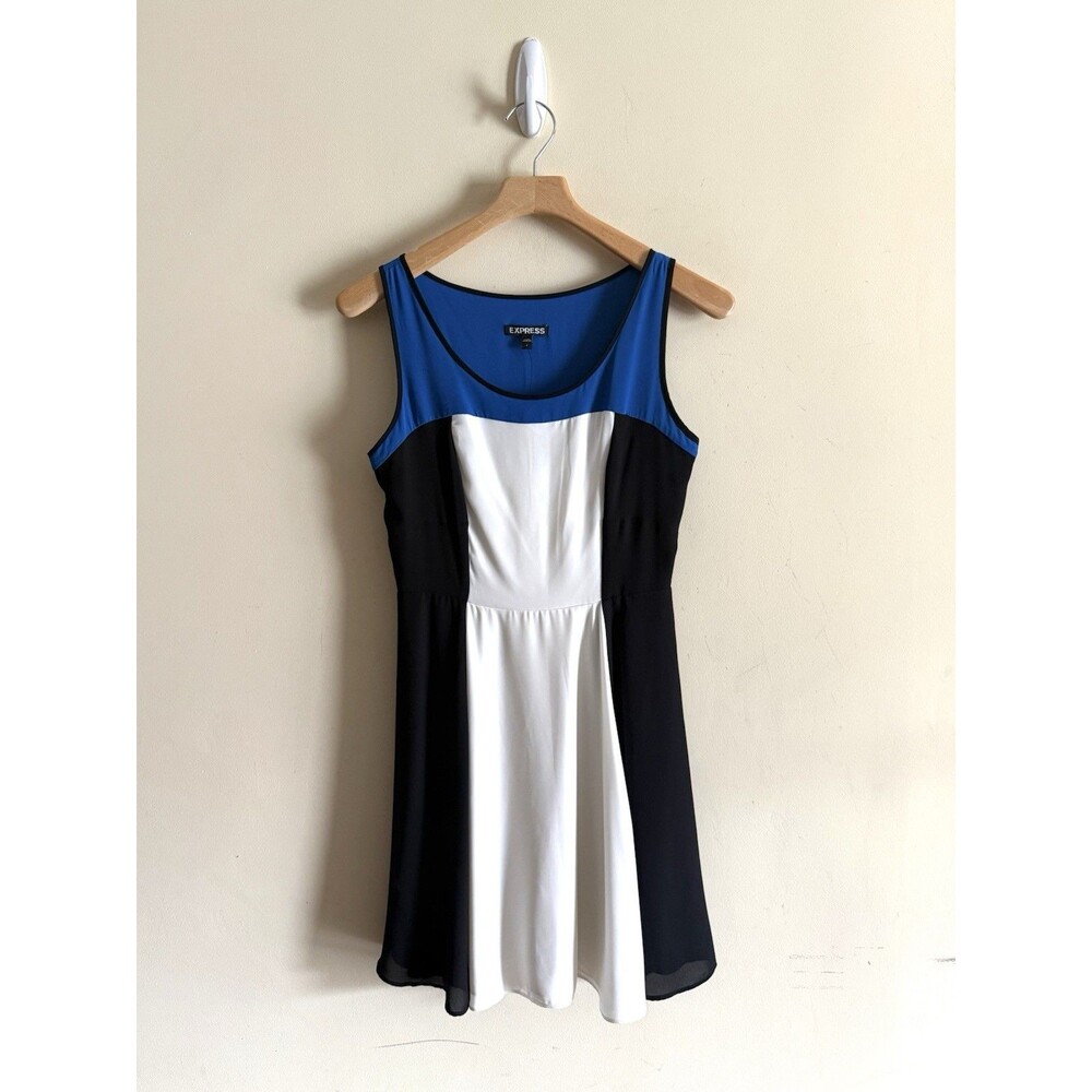Express Color Block Blue Black  Fit & Flare Skater Chiffon Dress Woman Sz 4‎ NWT